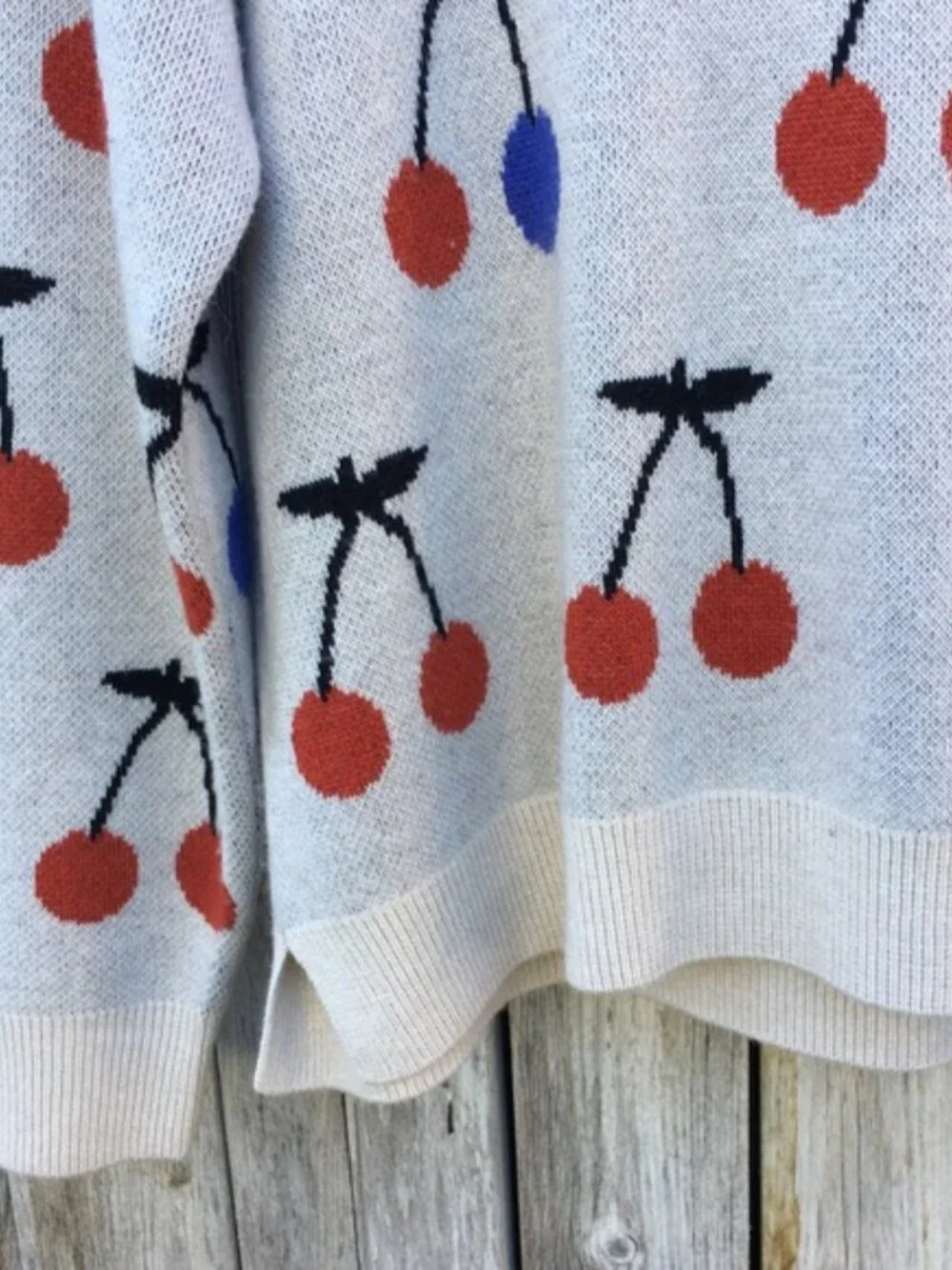 NEW Madewell Womens Cherry Print Jacquard Pullover Sweater M NWT - Picture 3 of 9